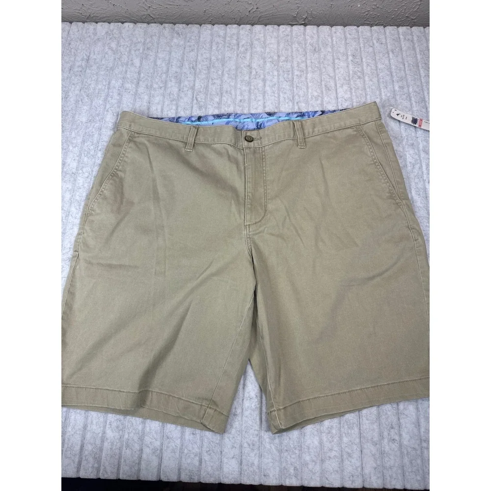 Tommy Bahama Mens Khaki Flat Front Shorts Size‎ 40 Casual Comfort Waist 40